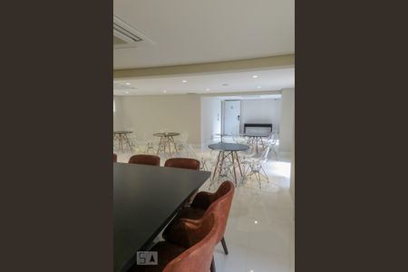 Apartamento para alugar com 34m², 1 quarto e 1 vaga Apartamento para alugar com 34m², 1 quarto e 1 vagaSala de festas 2