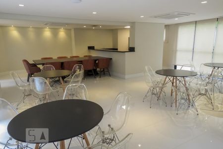 Apartamento para alugar com 34m², 1 quarto e 1 vaga Apartamento para alugar com 34m², 1 quarto e 1 vagaSala de festas 2