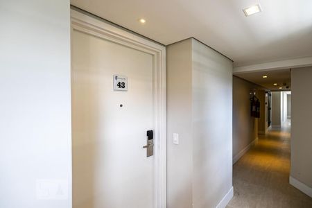 Studio para alugar com 34m², 1 quarto e 1 vagaHall