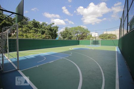 Quadra de apartamento para alugar com 2 quartos, 60m² em Continental, Osasco
