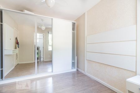 Apartamento à venda com 70m², 3 quartos e 1 vaga Apartamento à venda com 70m², 3 quartos e 1 vagaDormitório 3