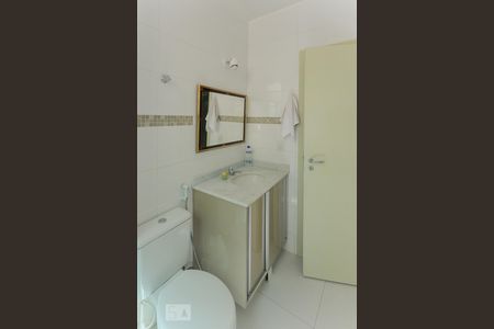 Apartamento para alugar com 75m², 2 quartos e sem vaga Apartamento para alugar com 75m², 2 quartos e sem vagaBanheiro