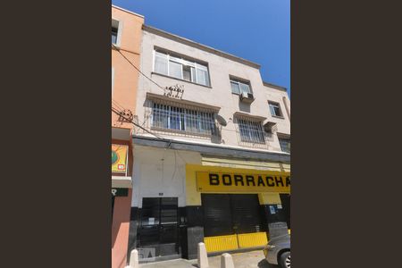 Apartamento para alugar com 75m², 2 quartos e sem vaga Apartamento para alugar com 75m², 2 quartos e sem vagaFachada