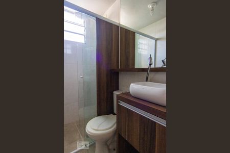 Banheiro  de apartamento à venda com 2 quartos, 50m² em Jardim Leonor, São Paulo