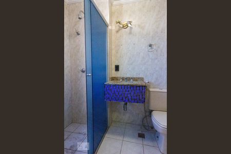 Apartamento à venda com 73m², 3 quartos e 2 vagasBanheiro 