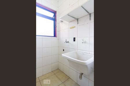 Apartamento à venda com 73m², 3 quartos e 2 vagasLavanderia