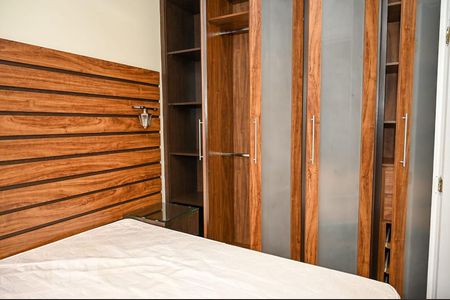 Quarto 1 de apartamento à venda com 2 quartos, 50m² em Jardim Ampliação, São Paulo