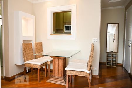 Sala de apartamento à venda com 2 quartos, 50m² em Jardim Ampliação, São Paulo