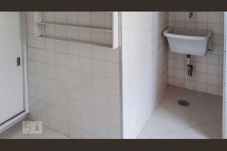 Apartamento à venda com 75m², 3 quartos e 1 vagaÁrea de Serviço