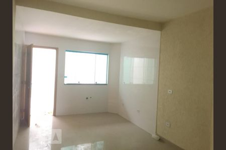 Casa à venda com 170m², 3 quartos e 2 vagasCozinha