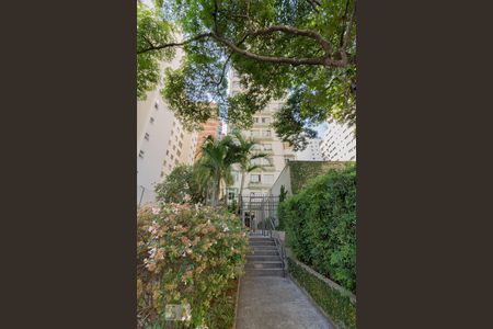 Studio para alugar com 42m², 1 quarto e 1 vagaFachada