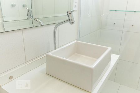 Casa à venda com 200m², 3 quartos e sem vagaBanheiro 