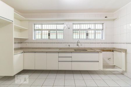 Casa à venda com 200m², 3 quartos e sem vagaCozinha