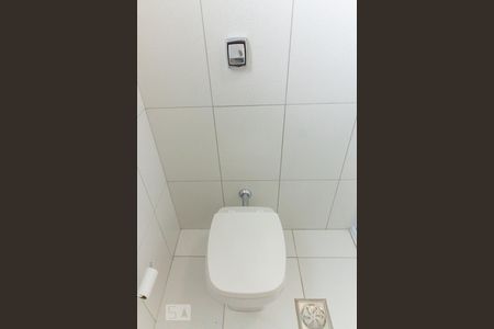 Casa à venda com 200m², 3 quartos e sem vagaBanheiro da Suíte 