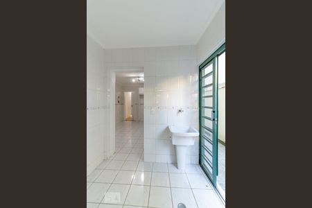 Casa à venda com 200m², 3 quartos e sem vagaÁrea de serviço