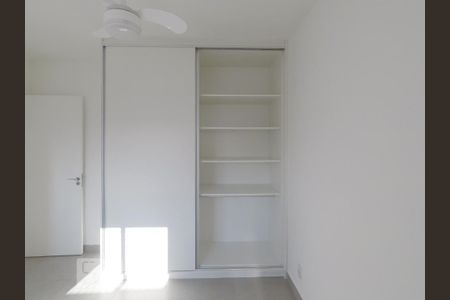 Suíte de apartamento para alugar com 2 quartos, 69m² em Barra Funda, São Paulo
