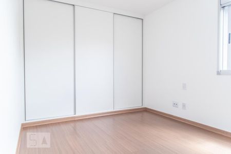 Apartamento para alugar com 73m², 3 quartos e 2 vagas Apartamento para alugar com 73m², 3 quartos e 2 vagassuite