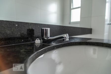 Apartamento para alugar com 73m², 3 quartos e 2 vagas Apartamento para alugar com 73m², 3 quartos e 2 vagaspia banho suite