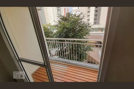 Apartamento para alugar com 50m², 2 quartos e 1 vaga Apartamento para alugar com 50m², 2 quartos e 1 vagaVaranda