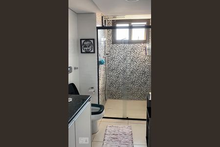 Banheiro de apartamento à venda com 3 quartos, 450m² em Centro, Canoas