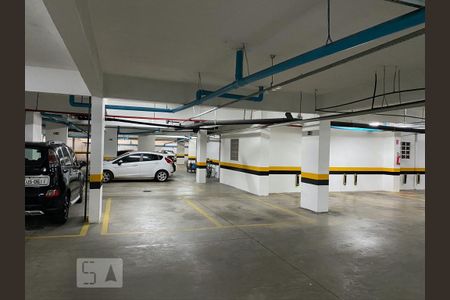 Garagem de apartamento para alugar com 3 quartos, 91m² em Vila Itapura, Campinas