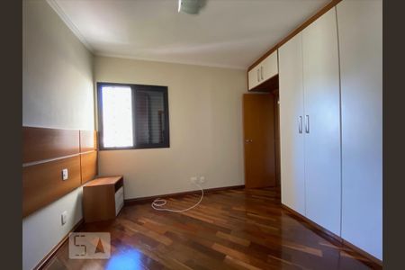 Quarto 2 de apartamento para alugar com 3 quartos, 91m² em Vila Itapura, Campinas