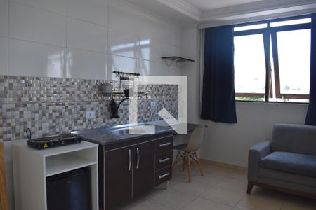 Cozinha de kitnet/studio para alugar com 1 quarto, 34m² em Fazendinha, Curitiba