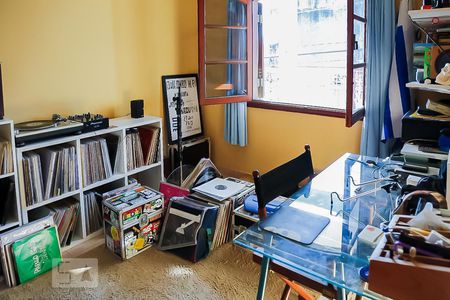 Casa à venda com 220m², 4 quartos e 5 vagasQuarto 3