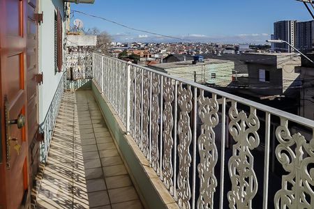 Casa à venda com 220m², 4 quartos e 5 vagasVaranda