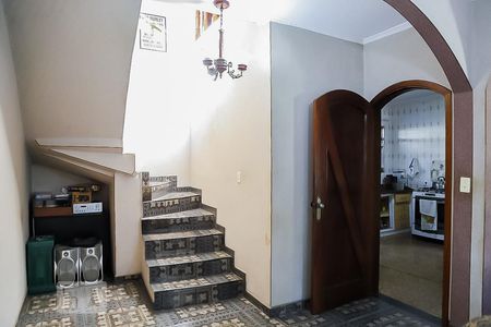 Casa à venda com 220m², 4 quartos e 5 vagasSala