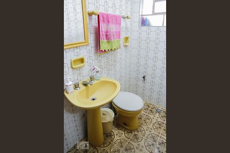 Banheiro 1 de casa à venda com 4 quartos, 220m² em Vila Virginia, São Paulo