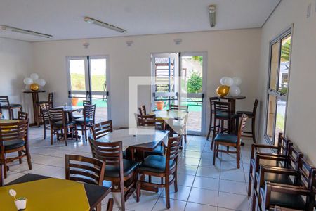 Apartamento para alugar com 49m², 2 quartos e 1 vaga Apartamento para alugar com 49m², 2 quartos e 1 vagaÁrea comum - Salão de festas