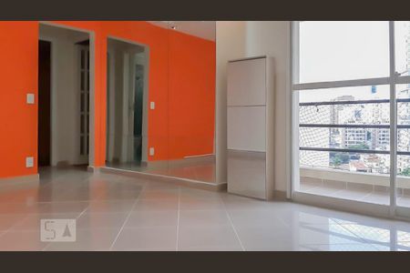 Sala  de apartamento para alugar com 2 quartos, 60m² em Vila Uberabinha, São Paulo