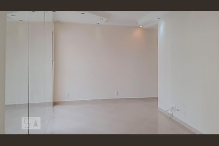 Sala  de apartamento para alugar com 2 quartos, 60m² em Vila Uberabinha, São Paulo