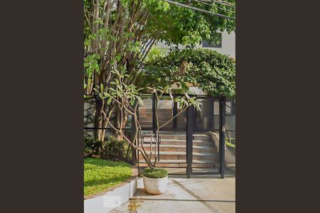 Apartamento para alugar com 60m², 2 quartos e 2 vagasFachada 