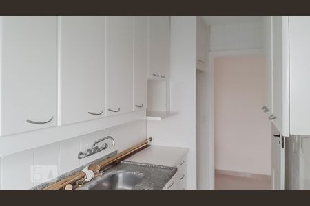 Apartamento para alugar com 60m², 2 quartos e 2 vagasCozinha 