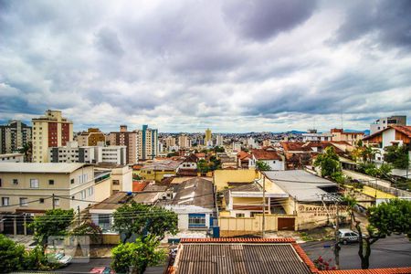Vista Sala de apartamento para alugar com 3 quartos, 85m² em São Lucas, Belo Horizonte