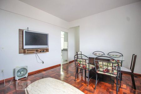Sala de apartamento para alugar com 3 quartos, 85m² em São Lucas, Belo Horizonte