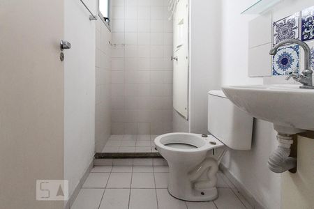 Banheiro de apartamento para alugar com 2 quartos, 59m² em Brás, São Paulo