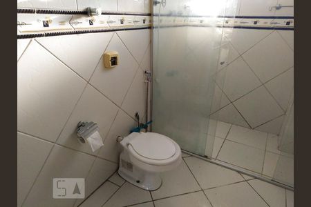 Banheiro 1 de apartamento à venda com 3 quartos, 110m² em Niterói, Canoas