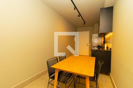 Studio para alugar com 43m², 1 quarto e 1 vaga Studio para alugar com 43m², 1 quarto e 1 vagaCozinha