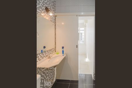 Apartamento à venda com 117m², 4 quartos e sem vagaBanheiro da Suíte