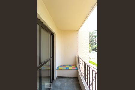 Varanda de apartamento à venda com 3 quartos, 90m² em Paraíso do Morumbi, São Paulo