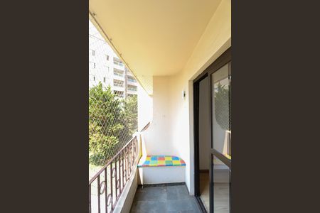 Varanda de apartamento à venda com 3 quartos, 90m² em Paraíso do Morumbi, São Paulo