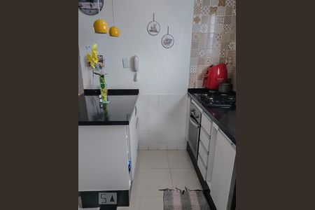 Cozinha de apartamento à venda com 2 quartos, 56m² em Jardim Bela Vista, Santo André