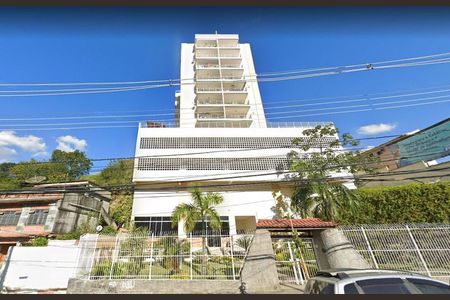 Apartamento para alugar com 64m², 2 quartos e 1 vagaFachada