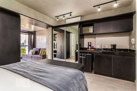 Quarto / cozinha de kitnet/studio à venda com 1 quarto, 35m² em Vila Mariana, São Paulo