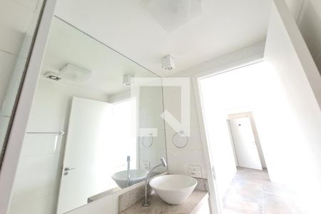 Banheiro de apartamento à venda com 1 quarto, 38m² em Quinta da Paineira, São Paulo