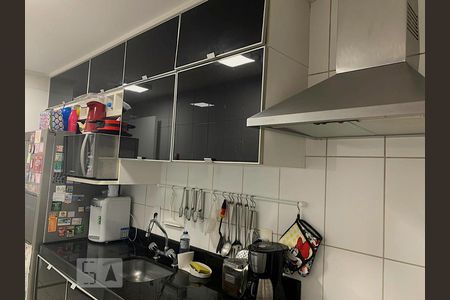 Cozinha de apartamento para alugar com 2 quartos, 100m² em Barra da Tijuca, Rio de Janeiro