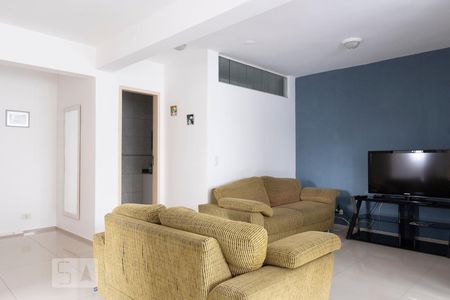 Sala de apartamento para alugar com 2 quartos, 60m² em Centro Cívico, Curitiba